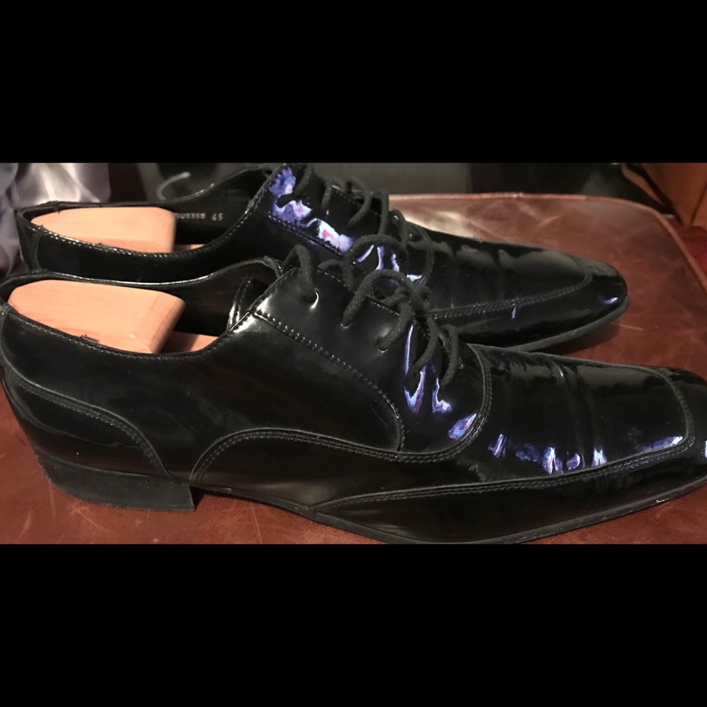 D&G patent leather tuxedo dress shoes